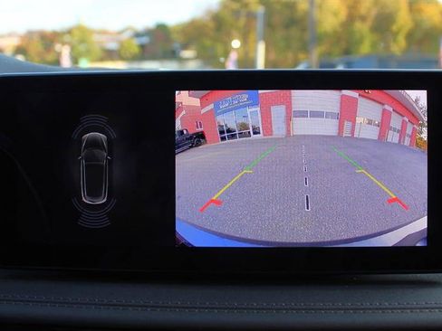 Used 2024 Alfa Romeo Tonale Veloce w/ Premium Interior Package image 21