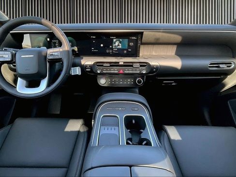 New 2026 Hyundai Palisade Calligraphy FWD image 6