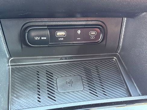 Used 2023 Kia Sportage SX image 23