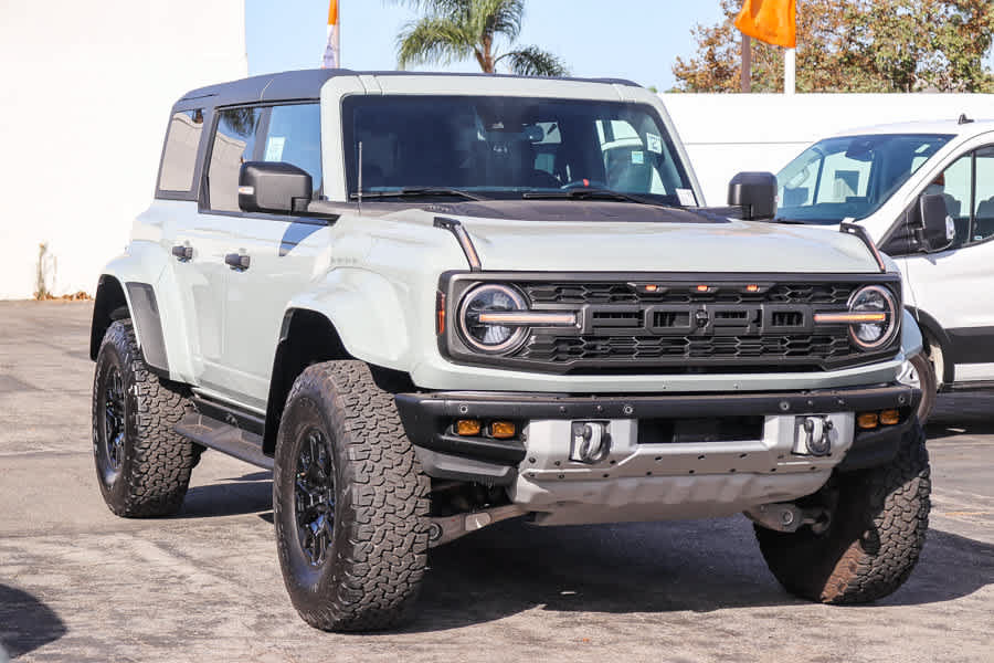 Used 2024 Ford Bronco Raptor AWD/4WD image 3