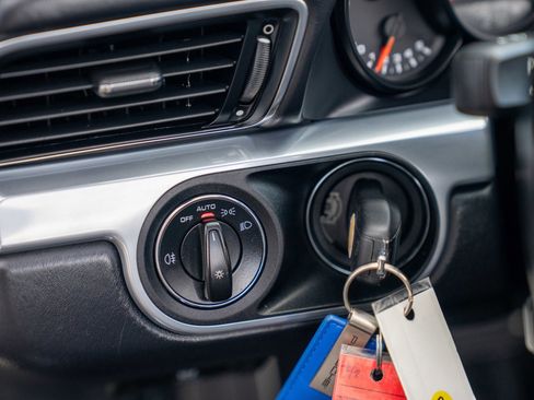 Certified 2013 Porsche 911 Carrera S image 13