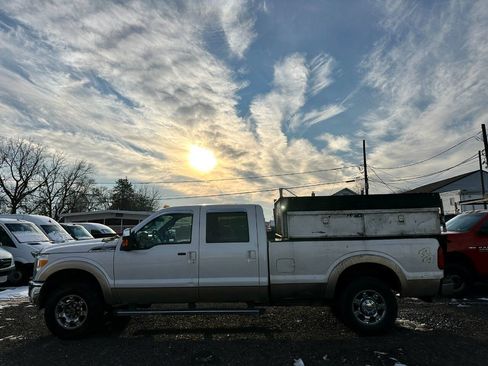 Used 2012 Ford F250 Lariat w/ Chrome Pkg AWD/4WD image 24