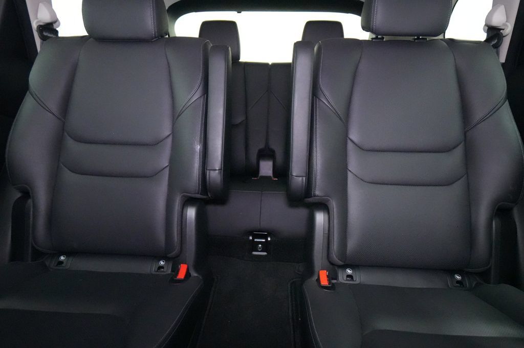 Used 2023 MAZDA CX-9 Touring AWD/4WD image 17