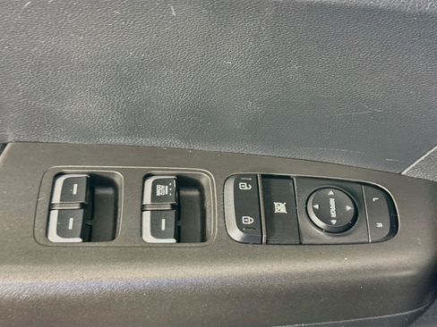 Used 2022 Kia Sportage LX FWD image 23