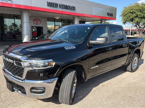 Used 2026 RAM 1500 Lone Star AWD/4WD image 7