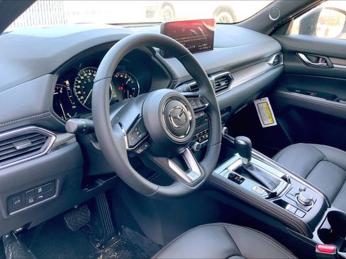 New 2025 MAZDA CX-5 Signature image 9