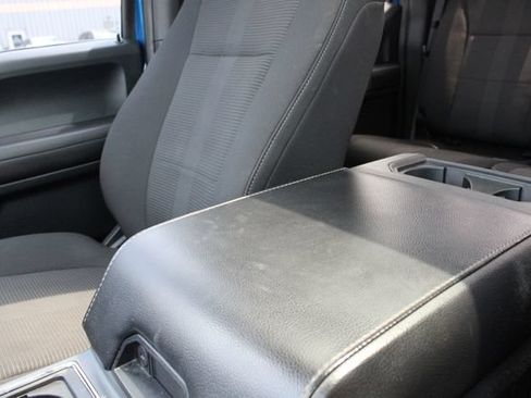 Used 2017 Ford F150 XLT w/ Equipment Group 302A Luxury AWD/4WD image 17