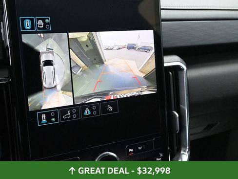 Used 2024 GMC Acadia Elevation image 33