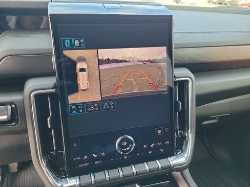 New 2026 GMC Yukon XL Denali w/ Sun & Power Step Package image 25