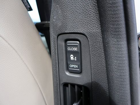 New 2026 Honda Odyssey EX-L image 10