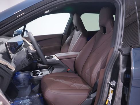 New 2026 BMW iX xDrive45 image 7