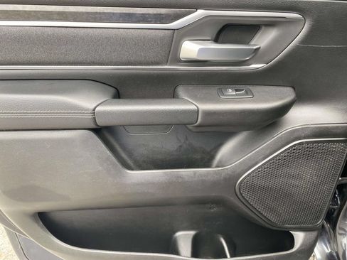 Used 2019 RAM 1500 Big Horn AWD/4WD image 13