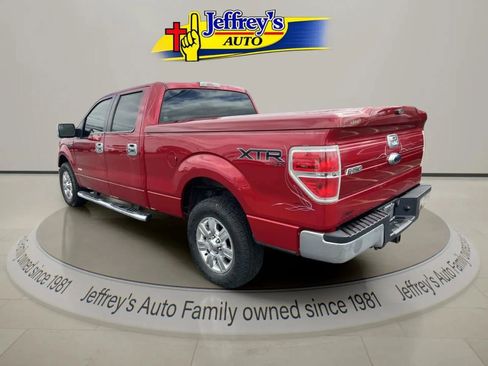 Used 2012 Ford F150 XLT w/ XTR Pkg image 4