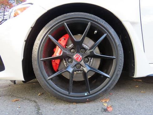 New 2026 Honda Civic Type R image 9