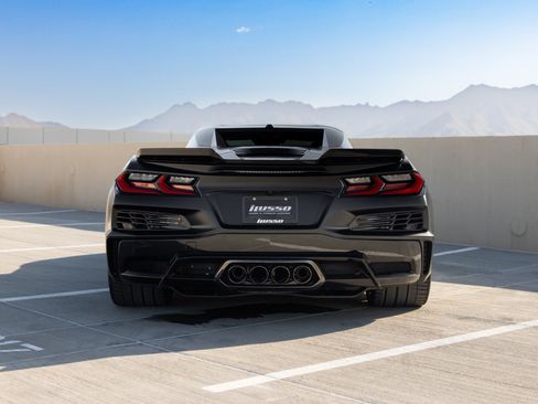 Used 2026 Chevrolet Corvette ZR1 w/ Stealth Interior Trim Package RWD image 9