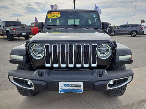Used 2020 Jeep Wrangler Unlimited Sahara image 11