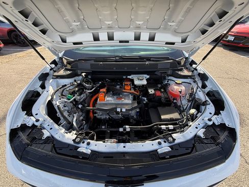 New 2026 Chevrolet Equinox EV LT image 27