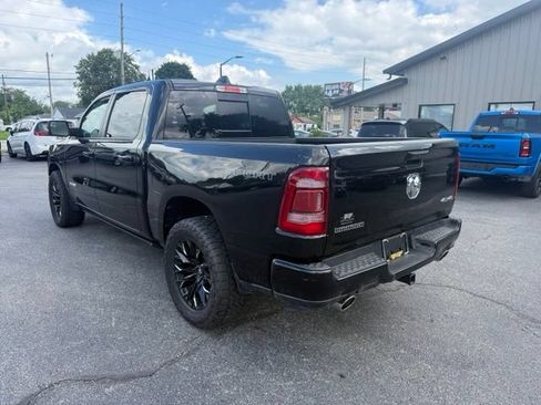Used 2023 RAM 1500 Big Horn AWD/4WD image 3