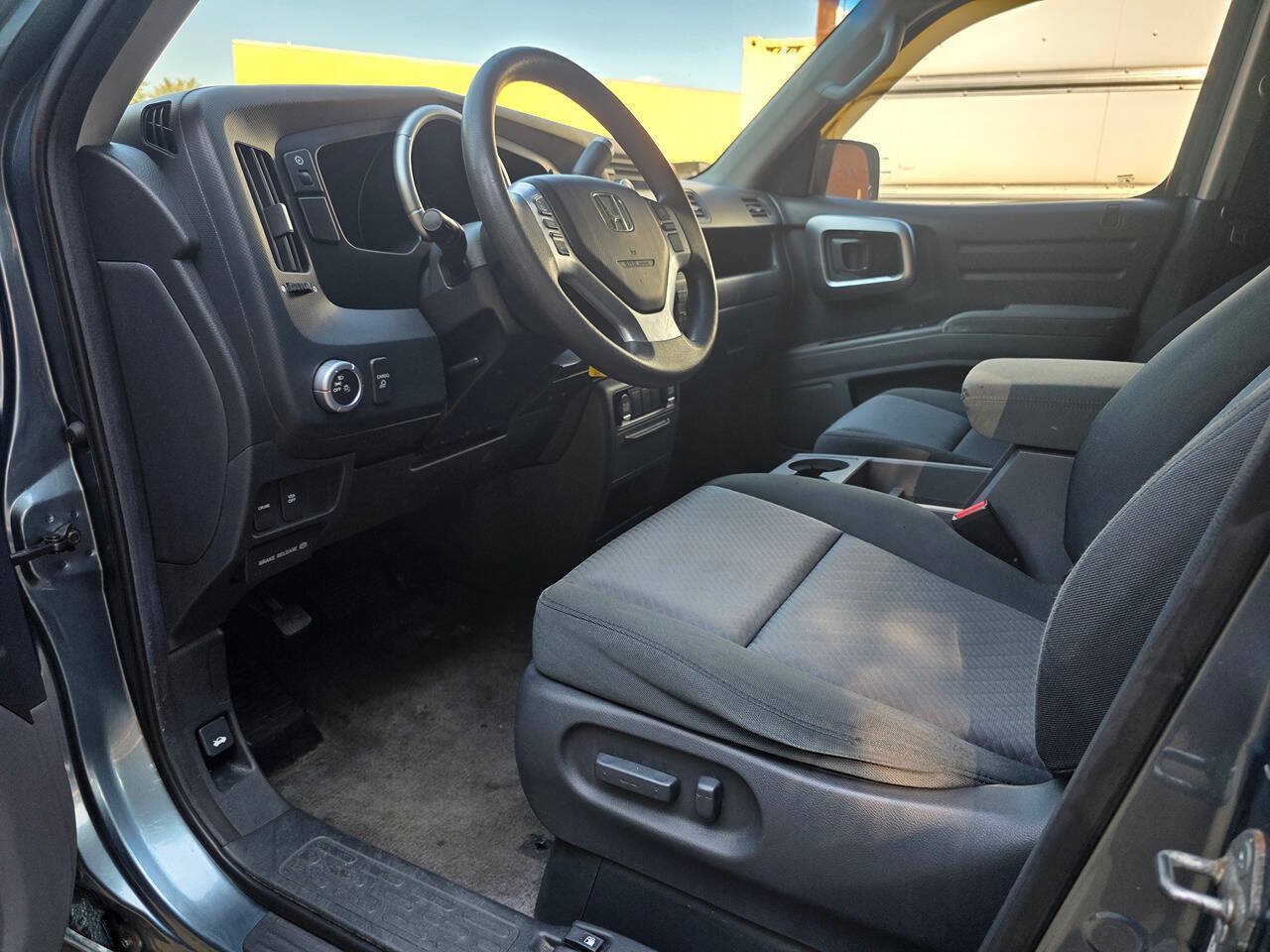 Used 2006 Honda Ridgeline RTS image 13