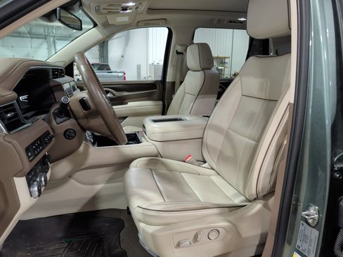 Used 2024 GMC Yukon Denali w/ Max Trailering Package image 7