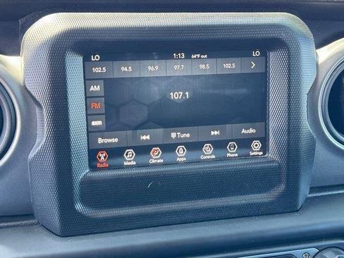 Used 2023 Jeep Wrangler Unlimited Sport AWD/4WD image 20