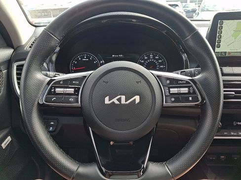 Used 2022 Kia Seltos SX AWD/4WD image 20