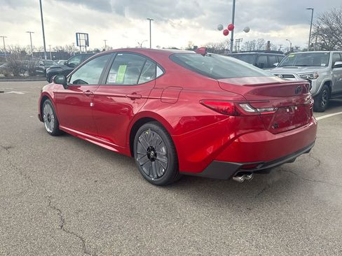 New 2026 Toyota Camry SE AWD/4WD image 5