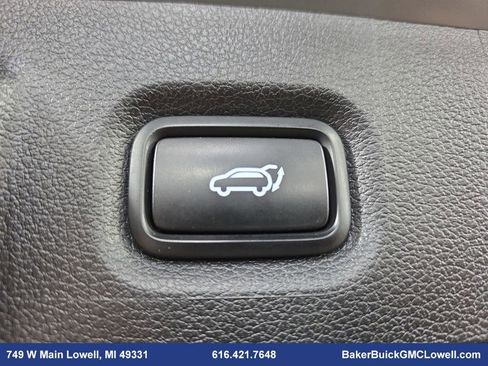 Used 2023 Hyundai Santa Fe Limited image 14