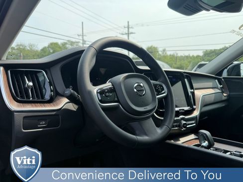 Certified 2023 Volvo XC60 B5 Plus w/ Climate Package image 17