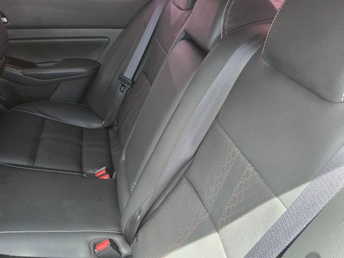 Used 2024 Nissan Altima 2.5 SR w/ SR Premium Package FWD image 10