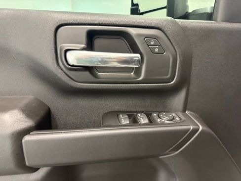 New 2026 Chevrolet Silverado 2500 Custom w/ Custom Value Package image 15