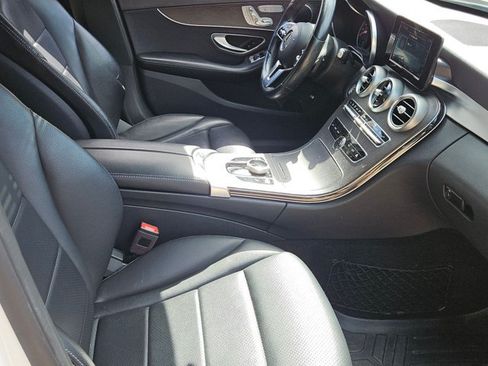 Certified 2019 Mercedes-Benz C 300 4MATIC Sedan image 19