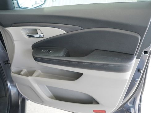 Used 2017 Honda Ridgeline RTL-T image 40