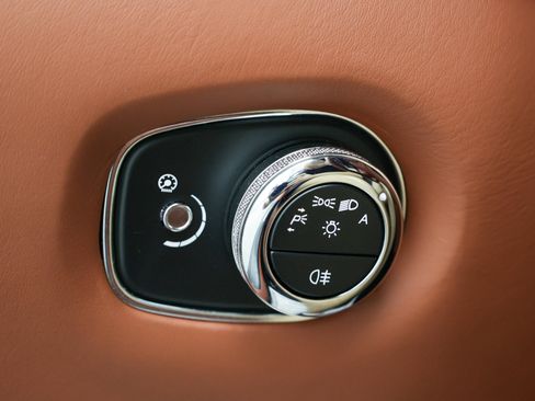 Used 2019 Aston Martin DBS Superleggera RWD image 42