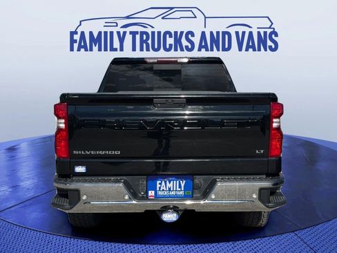 Used 2019 Chevrolet Silverado 1500 LT w/ Convenience Package image 4