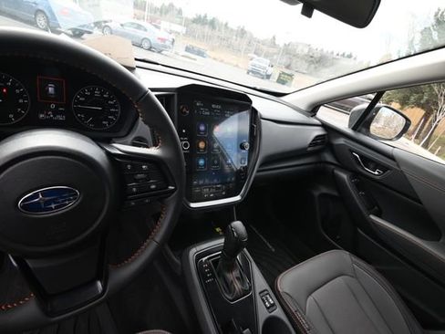 Used 2024 Subaru Crosstrek 2.5i Limited image 8