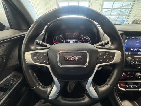 Used 2024 GMC Terrain SLT AWD/4WD image 26