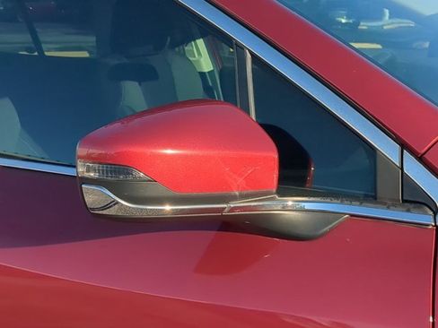 Used 2022 Subaru Outback Premium image 12