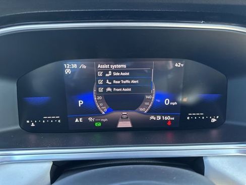 New 2026 Volkswagen Taos SE image 15