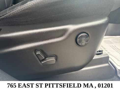 Used 2021 Jeep Grand Cherokee Limited AWD/4WD image 14