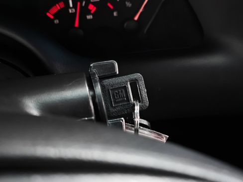 Used 2000 Chevrolet Camaro Z28 w/ SS Performance/Appearance Pkg image 55