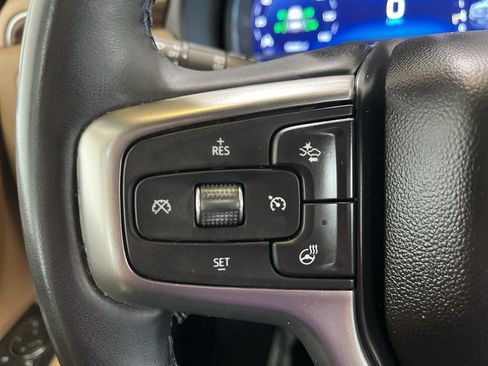 Used 2023 Chevrolet Tahoe Premier AWD/4WD image 19