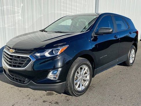 Used 2020 Chevrolet Equinox LS w/ LS Convenience Package image 8
