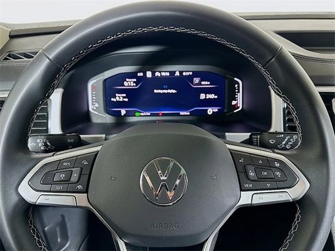 Used 2023 Volkswagen Atlas SEL image 12