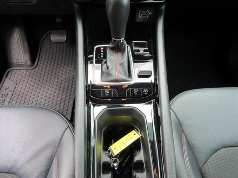 Used 2022 Jeep Compass Trailhawk image 20