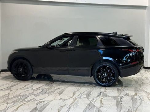 Used 2020 Land Rover Range Rover Velar S image 9