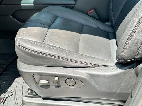 Used 2024 Chevrolet Tahoe RST w/ Luxury Package RWD image 9