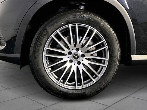 New 2026 Mercedes-Benz GLC 300 4MATIC image 17