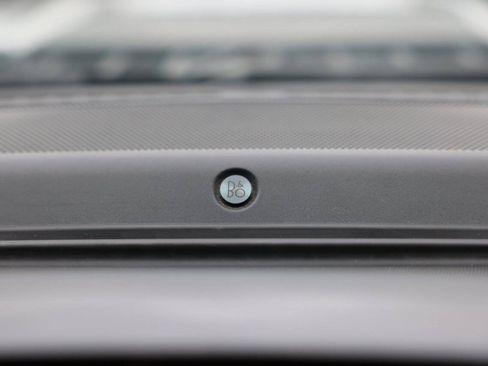 Used 2022 Ford F150 XLT w/ Equipment Group 302A High image 32