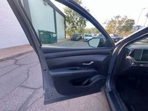 Used 2025 Hyundai Tucson SEL image 12